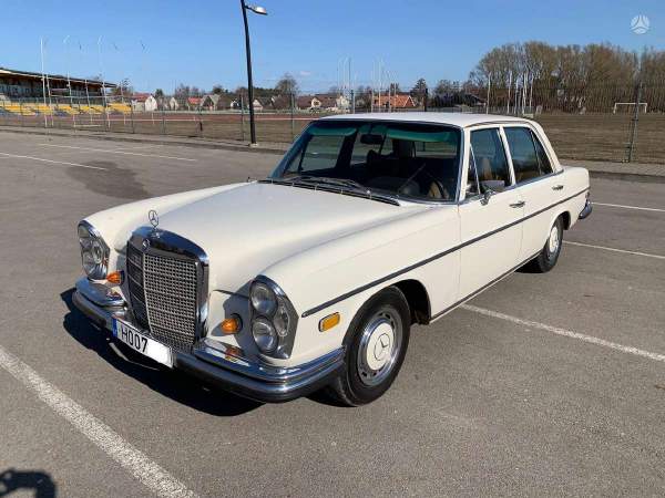 Mercedes-Benz S280
