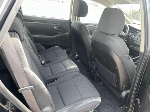 Kia Carens