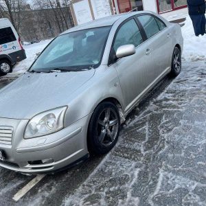 Toyota Avensis 2003 model