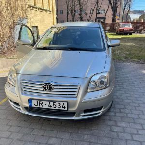 Toyota Avensis Model 2006